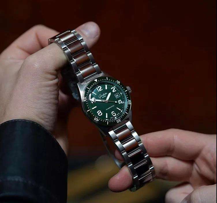 格拉苏蒂手表钢表带（图）